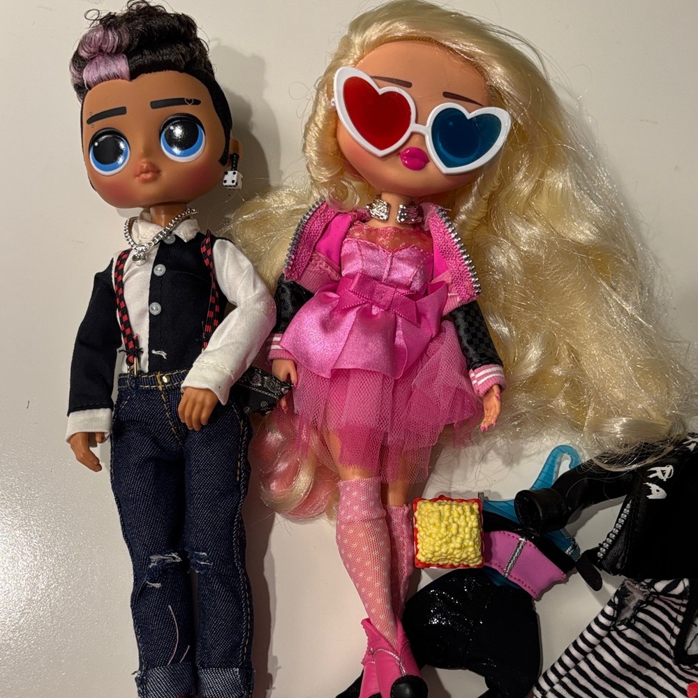 OMG! Movie Magic Tough Dude and Pink Chic Fashion Doll set